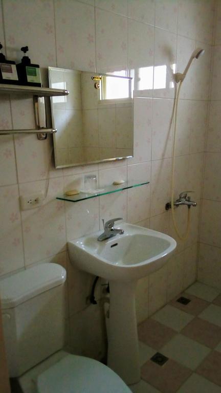 Leisure Man Apartment Kota Hualien Bagian luar foto
